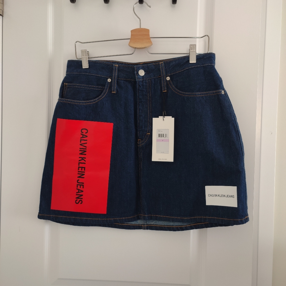 Calvin Klein skirt, brand new